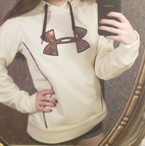 NWOT Under Armour Hoodie